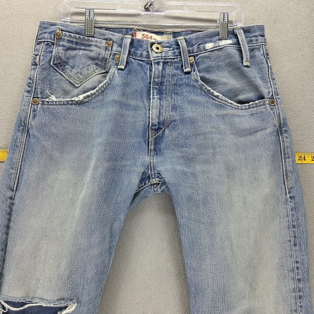 Vintage Levis 504 Jeans Mens 32x34 Blue Straight Engineered Zip Fly Medium Wash